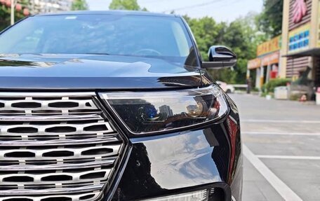 Ford Explorer VI, 2022 год, 3 000 000 рублей, 14 фотография