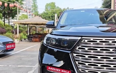 Ford Explorer VI, 2022 год, 3 000 000 рублей, 13 фотография