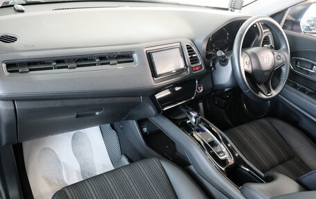 Honda Vezel, 2015 год, 1 749 000 рублей, 23 фотография