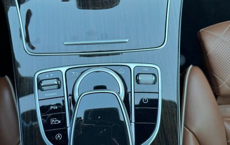 Mercedes-Benz C-Класс, 2019 год, 3 400 000 рублей, 21 фотография
