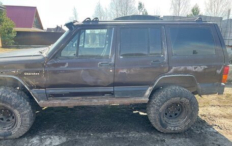 Jeep Cherokee, 1989 год, 330 000 рублей, 2 фотография