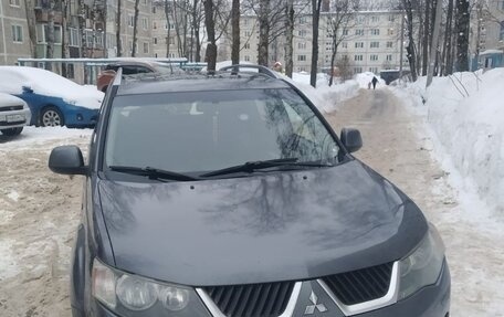 Mitsubishi Outlander III рестайлинг 3, 2007 год, 1 100 000 рублей, 1 фотография