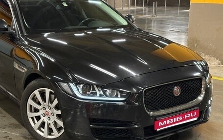 Jaguar XE I рестайлинг, 2017 год, 2 299 000 рублей, 5 фотография
