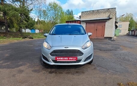 Ford Fiesta, 2015 год, 479 000 рублей, 2 фотография