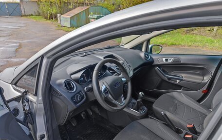 Ford Fiesta, 2015 год, 479 000 рублей, 9 фотография