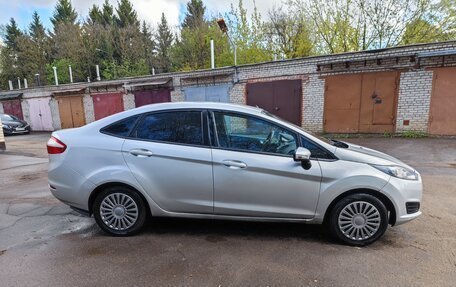 Ford Fiesta, 2015 год, 479 000 рублей, 4 фотография