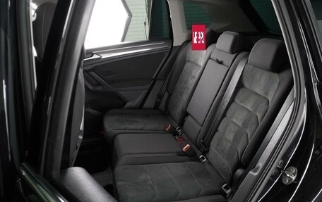 Volkswagen Tiguan II, 2018 год, 2 599 000 рублей, 9 фотография