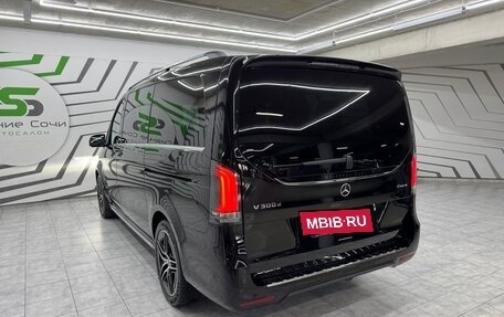 Mercedes-Benz V-Класс, 2024 год, 14 350 000 рублей, 4 фотография
