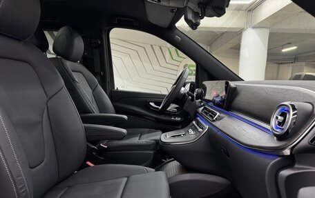 Mercedes-Benz V-Класс, 2024 год, 14 350 000 рублей, 21 фотография