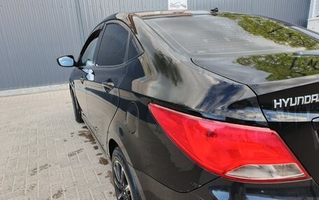 Hyundai Solaris II рестайлинг, 2015 год, 890 000 рублей, 8 фотография