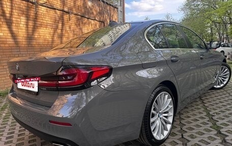 BMW 5 серия, 2021 год, 5 100 000 рублей, 3 фотография