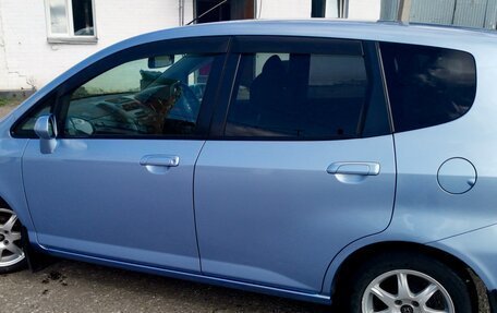 Honda Fit III, 2001 год, 415 000 рублей, 6 фотография