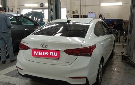 Hyundai Solaris II рестайлинг, 2019 год, 1 158 000 рублей, 3 фотография