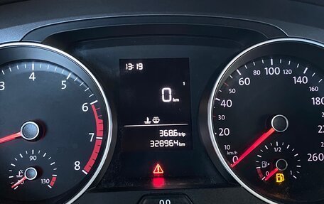 Volkswagen Golf VII, 2014 год, 899 000 рублей, 23 фотография