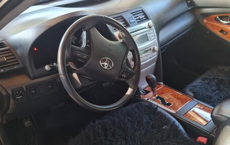Toyota Camry, 2009 год, 1 340 000 рублей, 2 фотография