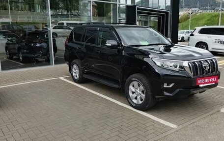 Toyota Land Cruiser Prado 150 рестайлинг 2, 2019 год, 5 150 000 рублей, 3 фотография
