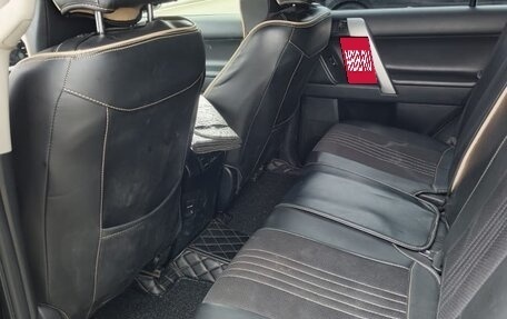 Toyota Land Cruiser Prado 150 рестайлинг 2, 2019 год, 5 150 000 рублей, 7 фотография