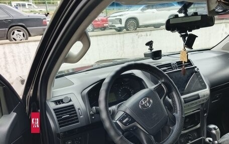 Toyota Land Cruiser Prado 150 рестайлинг 2, 2019 год, 5 150 000 рублей, 6 фотография