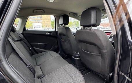 Opel Astra J, 2013 год, 920 000 рублей, 11 фотография