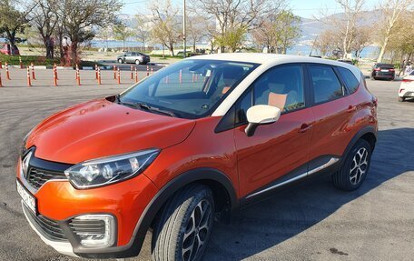 Renault Kaptur I рестайлинг, 2016 год, 1 100 000 рублей, 2 фотография
