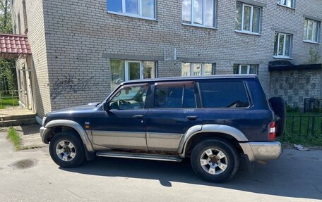 Nissan Patrol, 1998 год, 390 000 рублей, 3 фотография