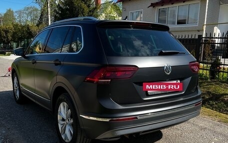 Volkswagen Tiguan II, 2018 год, 3 300 000 рублей, 6 фотография