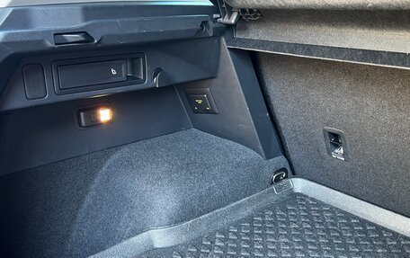 Volkswagen Tiguan II, 2018 год, 3 300 000 рублей, 31 фотография