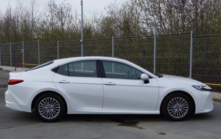 Toyota Camry, 2024 год, 4 085 000 рублей, 6 фотография