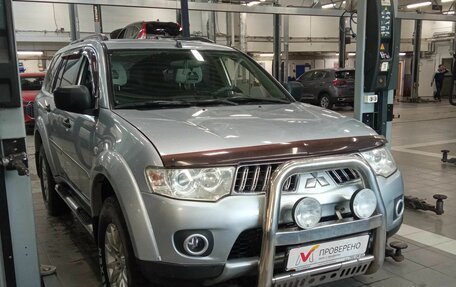 Mitsubishi Pajero Sport II рестайлинг, 2011 год, 1 296 000 рублей, 2 фотография