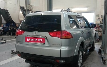Mitsubishi Pajero Sport II рестайлинг, 2011 год, 1 296 000 рублей, 3 фотография