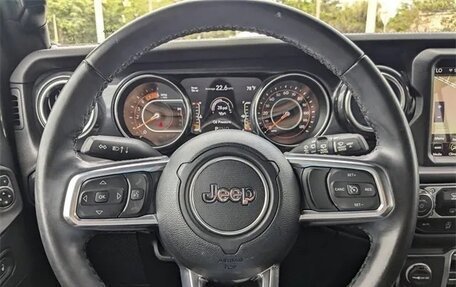 Jeep Wrangler, 2022 год, 5 326 810 рублей, 26 фотография