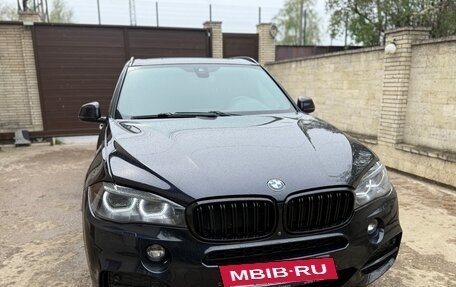 BMW X5, 2018 год, 5 050 000 рублей, 2 фотография