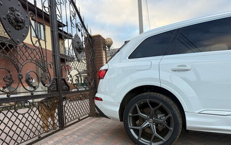 Audi Q7, 2021 год, 5 400 000 рублей, 39 фотография