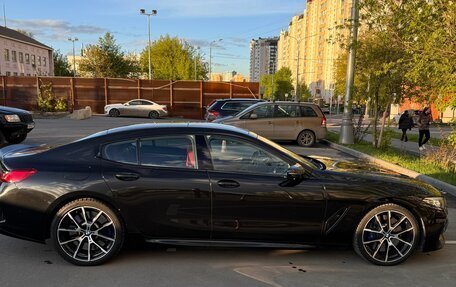 BMW 8 серия, 2019 год, 7 100 000 рублей, 3 фотография