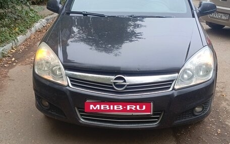 Opel Astra H, 2011 год, 580 000 рублей, 1 фотография
