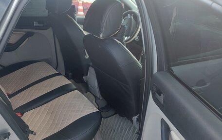 Ford Focus II рестайлинг, 2006 год, 550 000 рублей, 13 фотография
