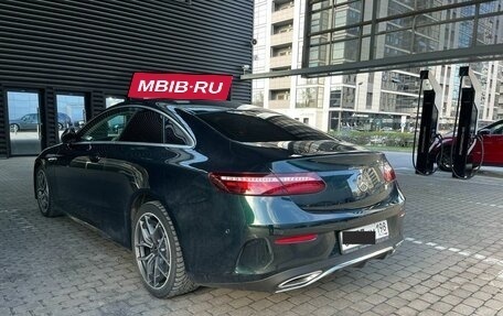 Mercedes-Benz E-Класс, 2020 год, 4 990 000 рублей, 6 фотография