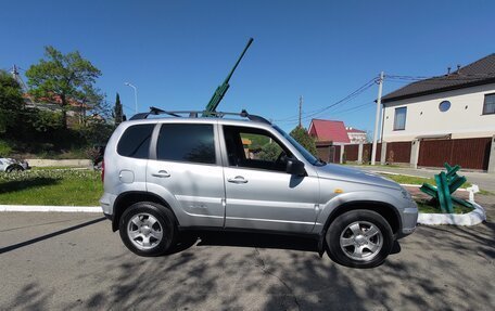 Chevrolet Niva I рестайлинг, 2011 год, 900 000 рублей, 14 фотография