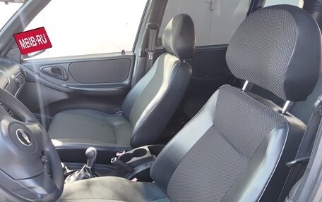 Chevrolet Niva I рестайлинг, 2011 год, 900 000 рублей, 6 фотография