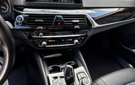 BMW 5 серия, 2018 год, 3 740 000 рублей, 9 фотография