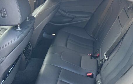 BMW 5 серия, 2018 год, 3 740 000 рублей, 8 фотография