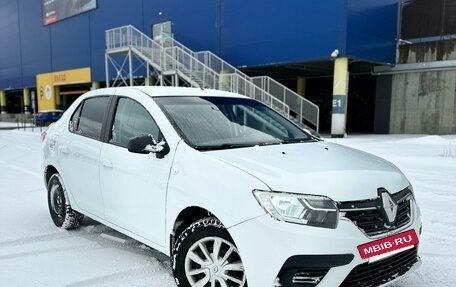 Renault Logan II, 2020 год, 700 000 рублей, 2 фотография