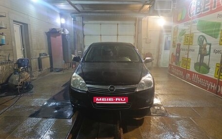 Opel Astra H, 2011 год, 580 000 рублей, 4 фотография