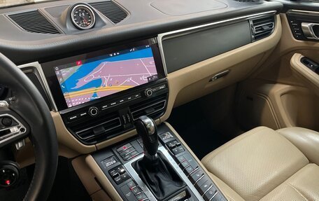 Porsche Macan I рестайлинг, 2021 год, 6 000 000 рублей, 24 фотография