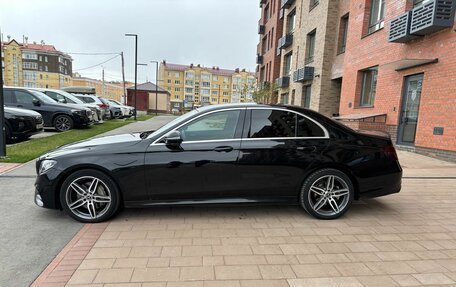 Mercedes-Benz E-Класс, 2018 год, 2 850 000 рублей, 1 фотография