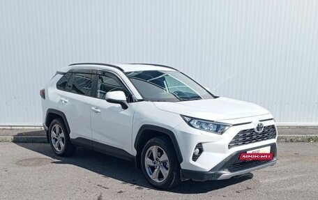 Toyota RAV4, 2021 год, 3 490 000 рублей, 3 фотография