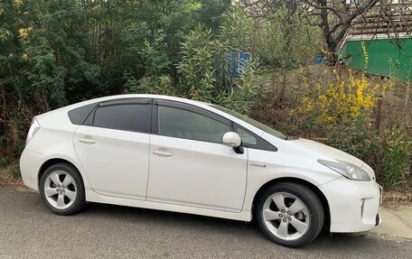 Toyota Prius, 2013 год, 1 500 000 рублей, 2 фотография