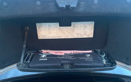 BMW 5 серия, 2004 год, 1 100 000 рублей, 15 фотография