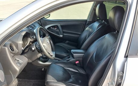 Toyota RAV4, 2010 год, 1 650 000 рублей, 10 фотография