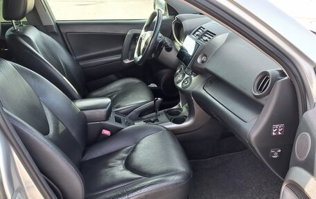 Toyota RAV4, 2010 год, 1 650 000 рублей, 13 фотография